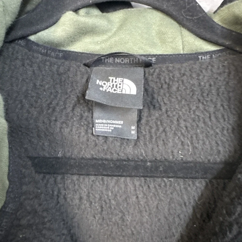 The North Face Men's Highrail Fleece Jacket olive green Hooded Snap & Zip Med
